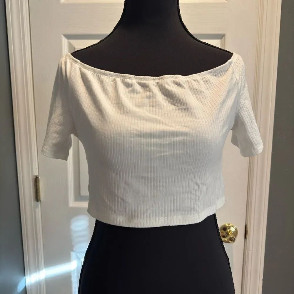 SHEIN White Off-Shoulder Women's Crop Top US 6